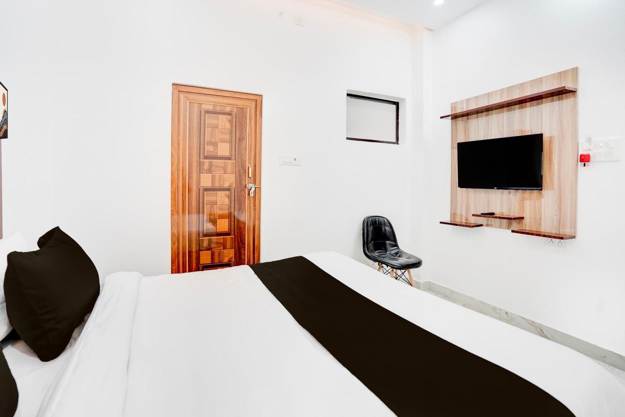 Hotel O Samrat Inn Prayagraj Esterno foto
