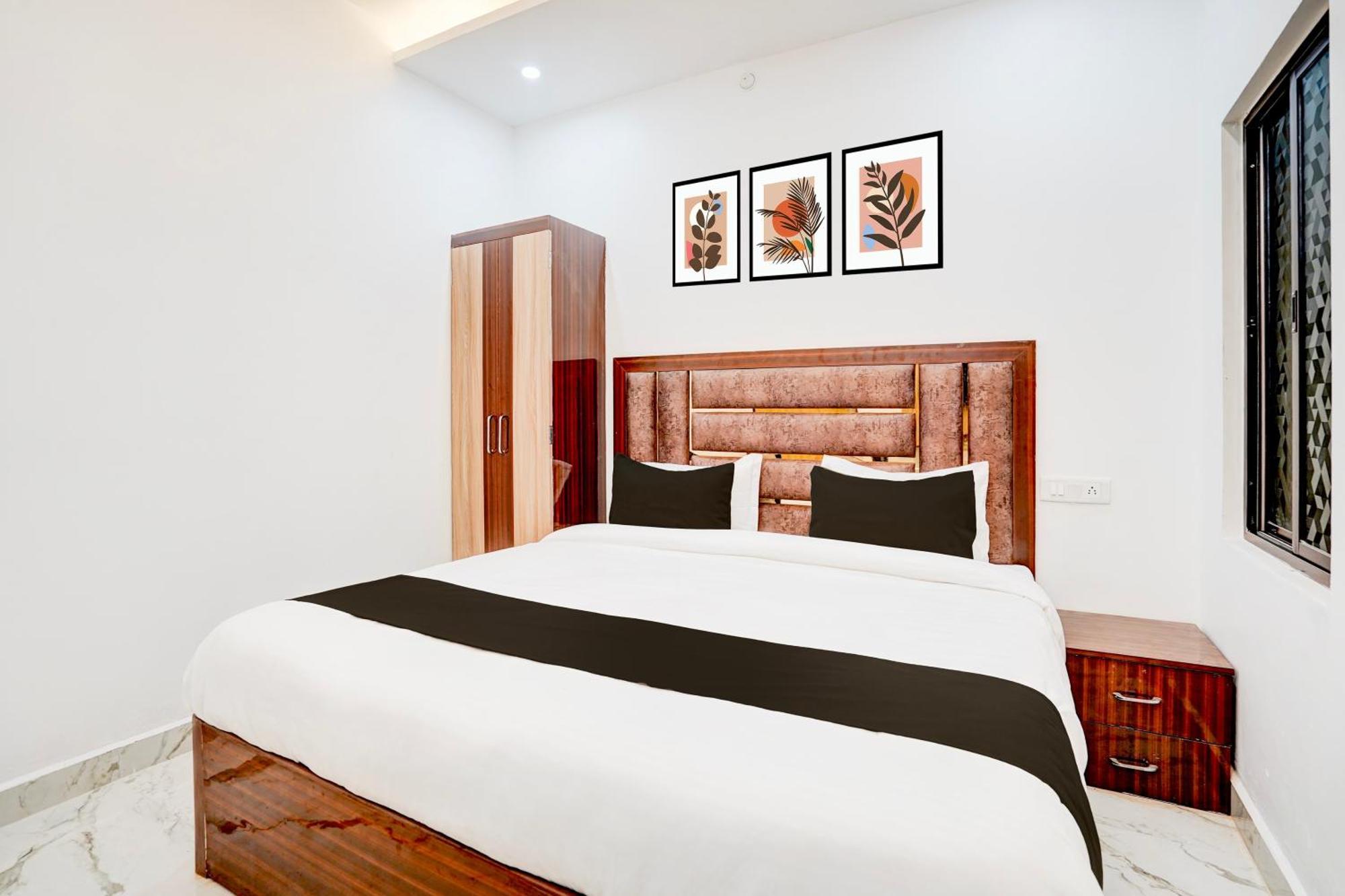Hotel O Samrat Inn Prayagraj Esterno foto